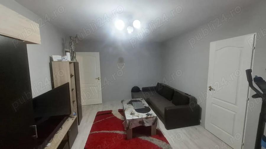 Apartament cu 2 camere semidecomandat în 14 Mai
