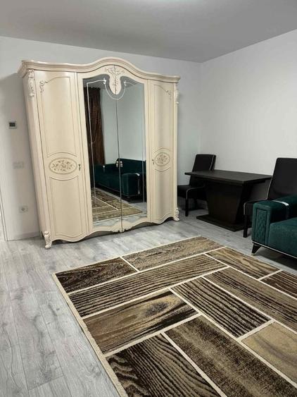 Apartament cu 2 camere decomandat în Exterior Vest