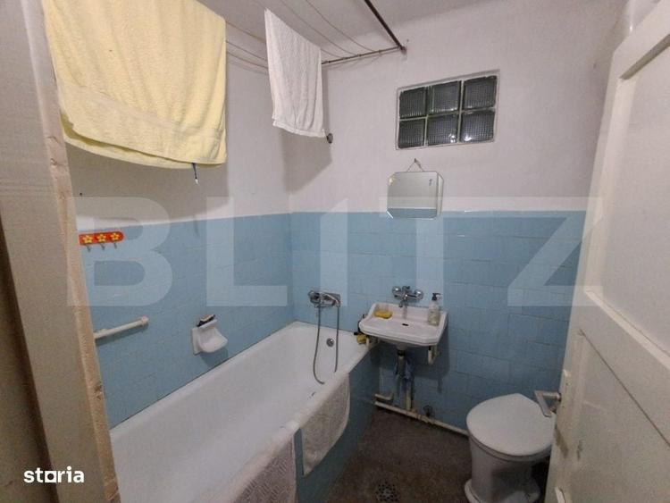Casă cu 4 camere în Central