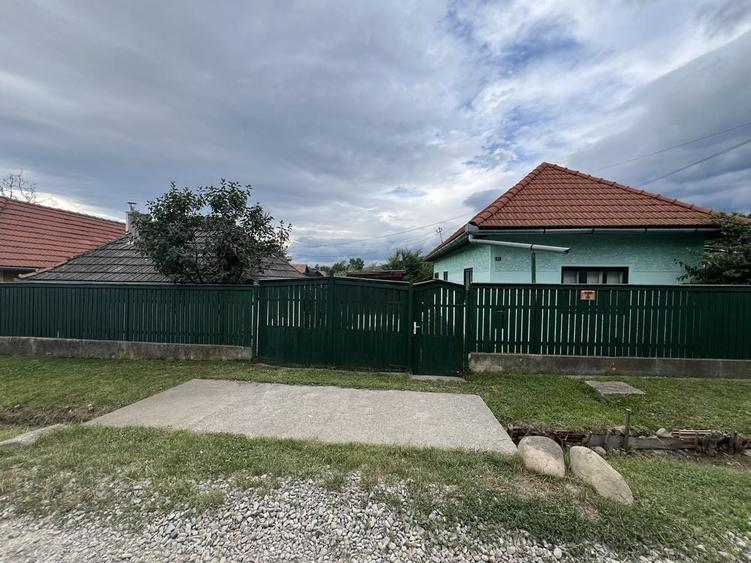 Casă cu 4 camere în Central