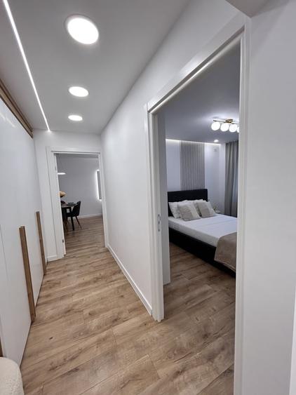 Apartament cu 2 camere decomandat în Drumul Taberei