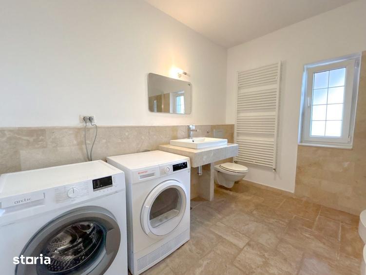 Casă cu 6 camere cu Teren 350 Mp în Central