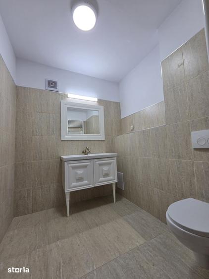 Spațiu comercial, de 100 mp, în Vest