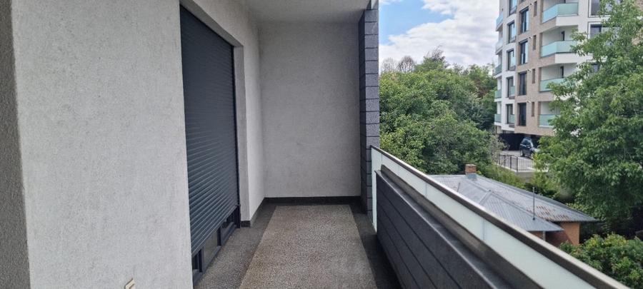 Apartament cu 3 camere decomandat în Ultracentral