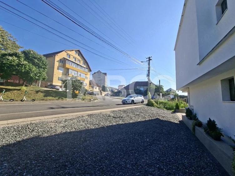 Spațiu comercial, de 35 mp, în Ștrand