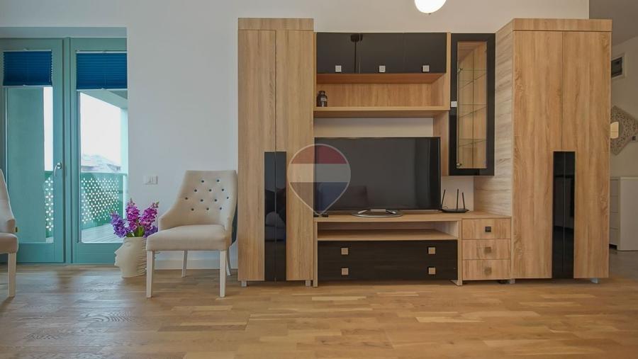 Apartament cu 2 camere decomandat, mobilat în Brașovul Vechi
