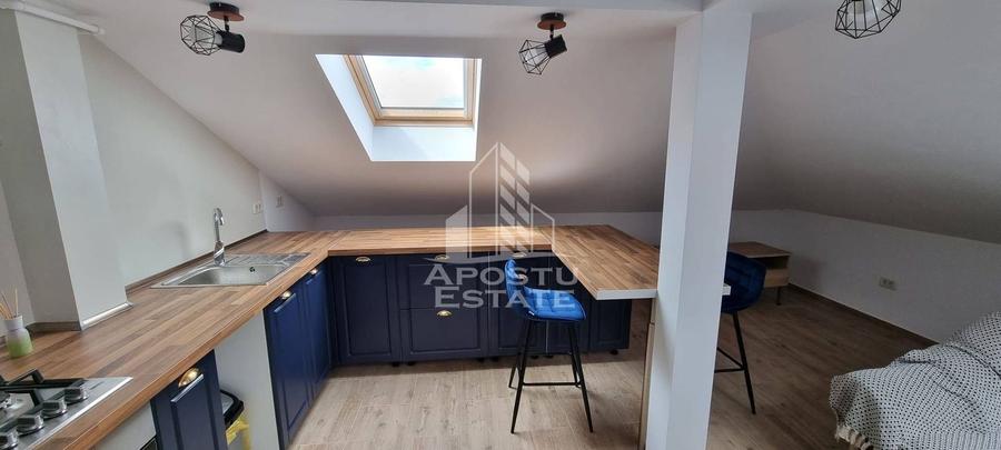 Apartament cu 2 camere semidecomandat, mobilat în Ghiroda