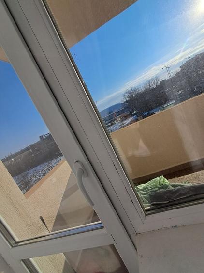 Garsonieră decomandată în Apărătorii Patriei