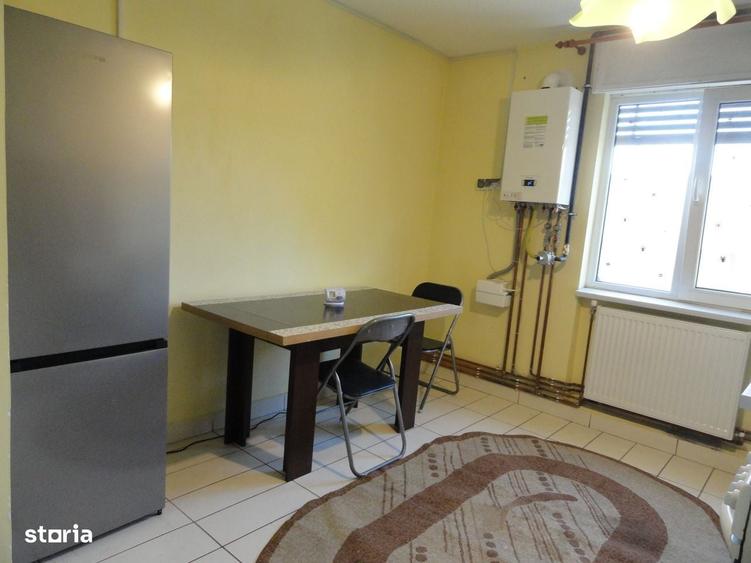 Apartament cu 2 camere în Romanilor