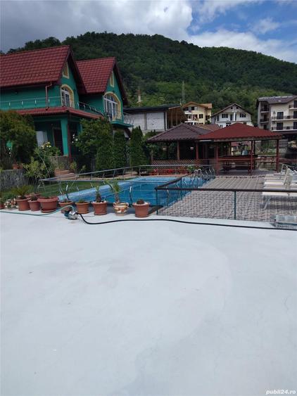 Casă cu 5 camere cu Teren 604 Mp în Dubova