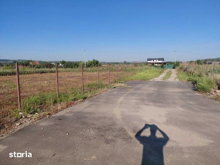 Teren de 400 mp, în Gării