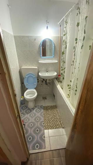 Apartament cu 2 camere decomandat în Smeura
