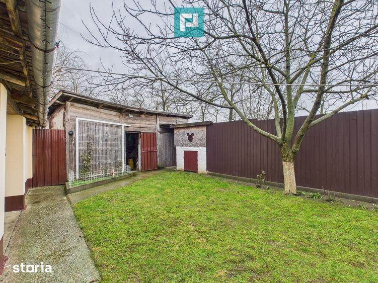 Casă cu 3 camere cu Teren 1356 Mp în Olari