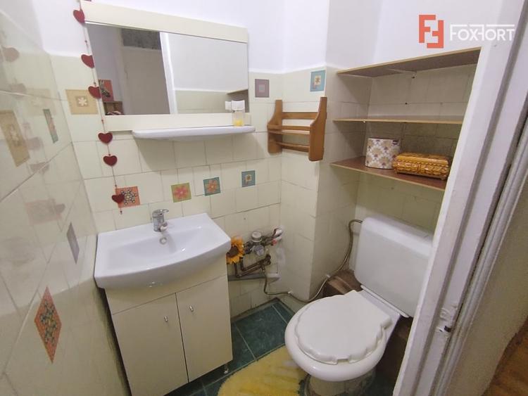 Apartament cu 3 camere decomandat, mobilat în Girocului
