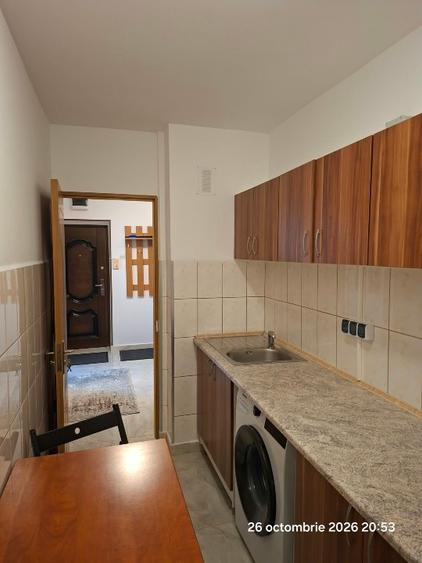 Garsonieră decomandată în Dristor
