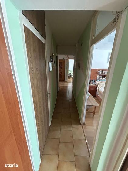 Apartament cu 3 camere decomandat în Rahova