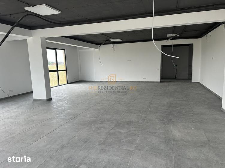 Spațiu comercial, de 819 mp, în Central