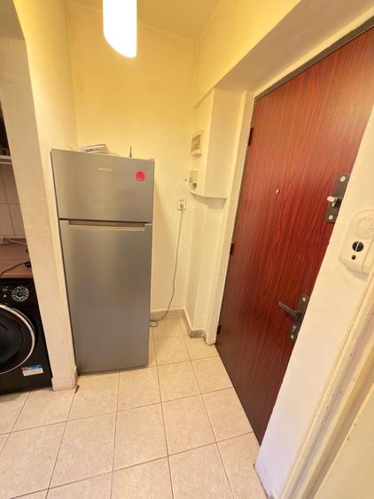 Apartament cu 2 camere semidecomandat în Floreasca