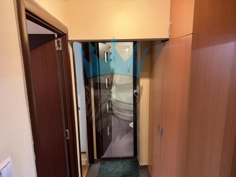 Apartament cu 3 camere decomandat, mobilat în Sebastian