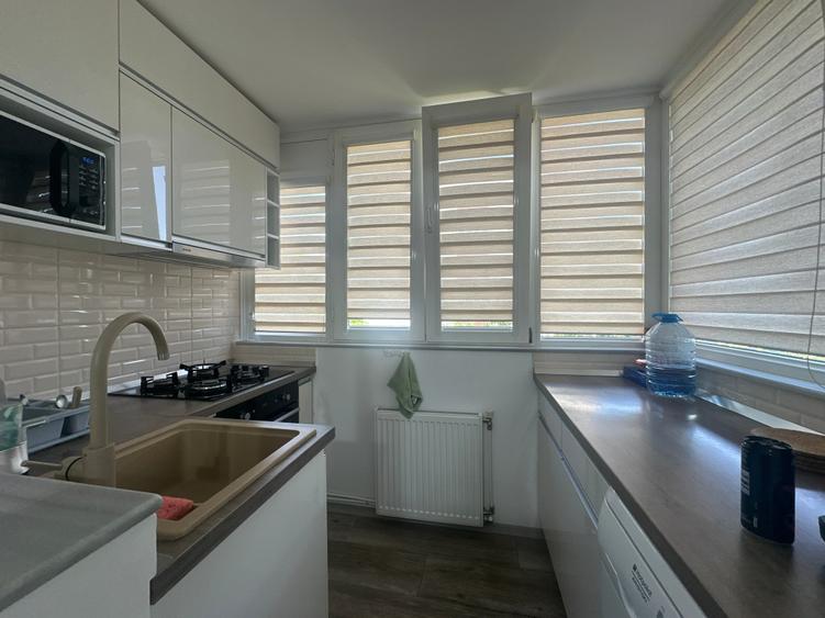 Apartament 4 camere,82 mp utili,renovat,mobilat, 10 minute de Metrou Pta Sudului - 3