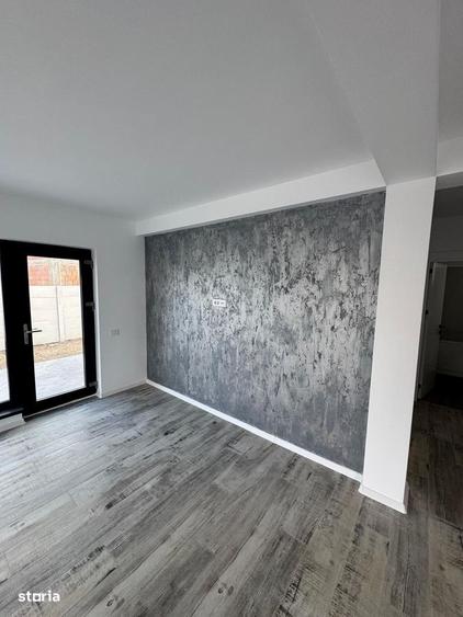 Casă cu 4 camere în Clinceni