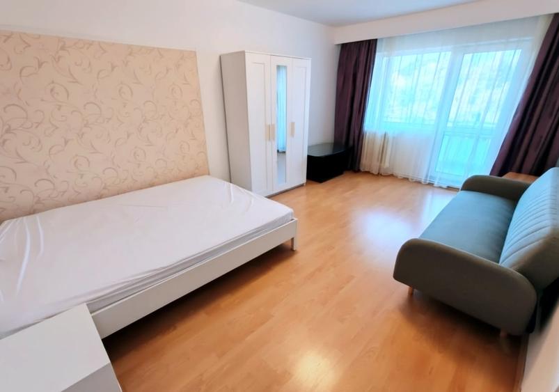 Apartament cu 2 camere decomandat în Zorilor