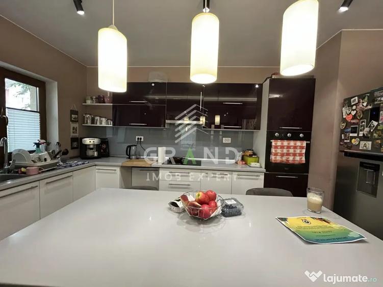 Casă cu 5 camere cu Teren 200 Mp în Mănăștur