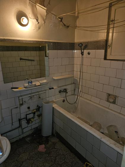 Apartament cu 3 camere decomandat în Militari