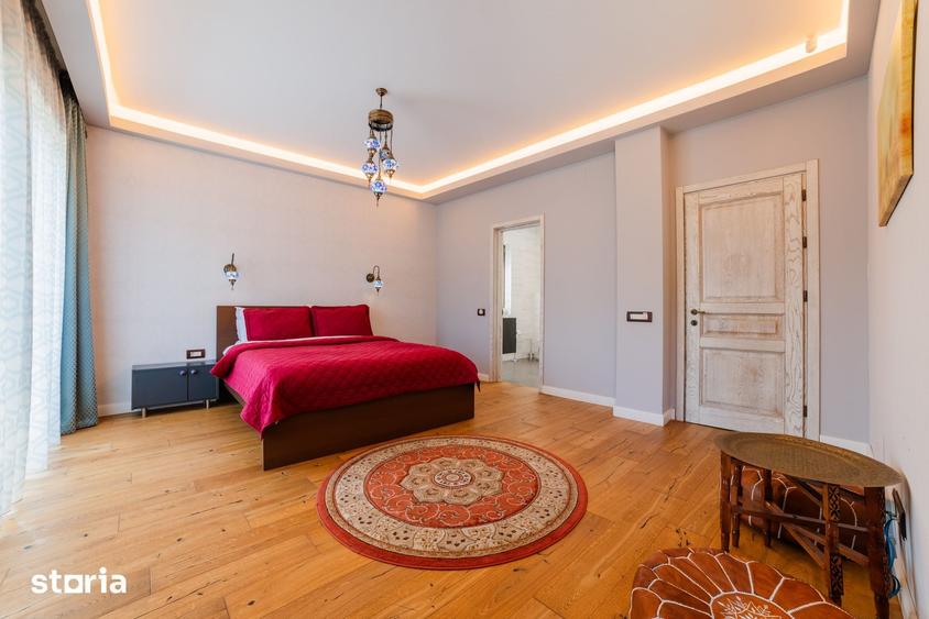 Casă cu 5 camere cu Teren 808 Mp în Dârste