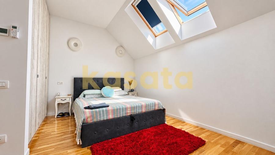 Duplex cu 5 camere cu Canalizare în Pipera
