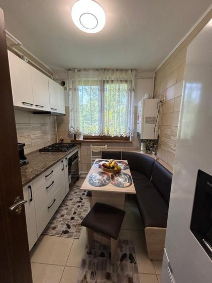 Apartament cu 3 camere,Tiglina 1 - 5