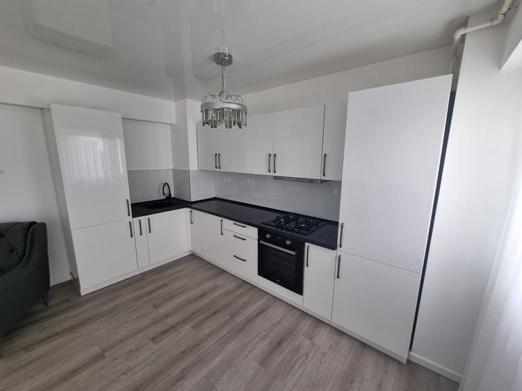 Apartament cu 2 camere decomandat, mobilat în ICIL