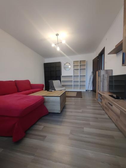 Apartament cu 2 camere decomandat în Militari