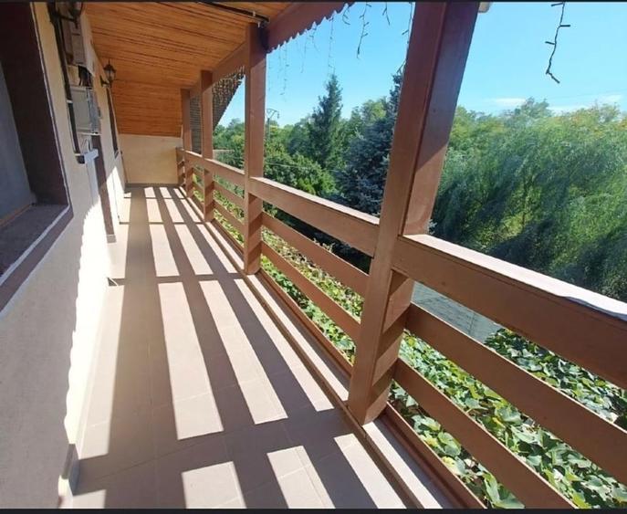 Casă individuală cu 4 camere cu Teren 750 Mp în Șendreni