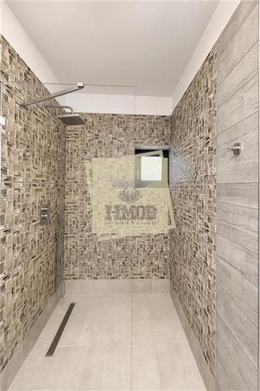 Apartament cu 3 camere decomandat, mobilat în Trei Stejari