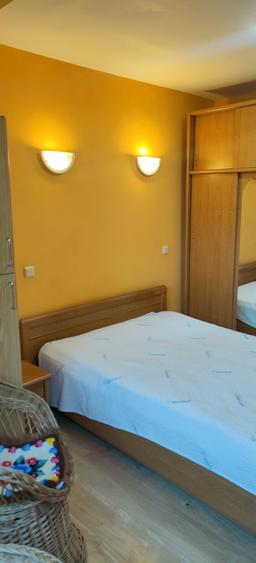 Apartament cu 3 camere semidecomandat în Basarab