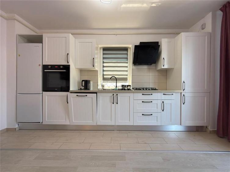 Apartament cu 2 camere semidecomandat în Bartolomeu