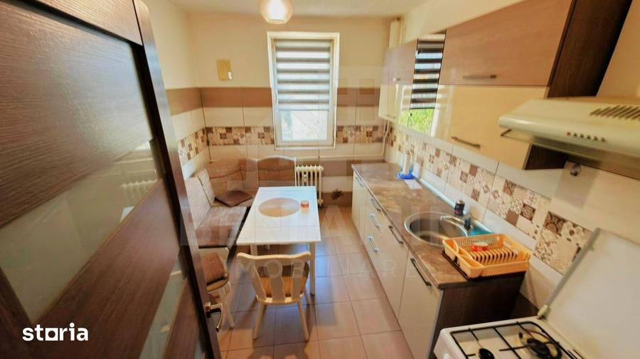 Apartament cu 2 camere semidecomandat în Calea București