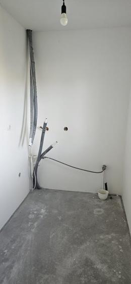 Casă individuală cu 7 camere cu Canalizare în Dudeștii Noi