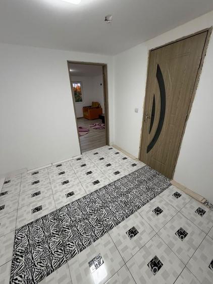 Casă cu 2 camere în Central