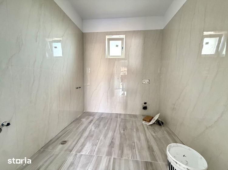 Casă cu 3 camere cu Teren 290 Mp în Sânandrei