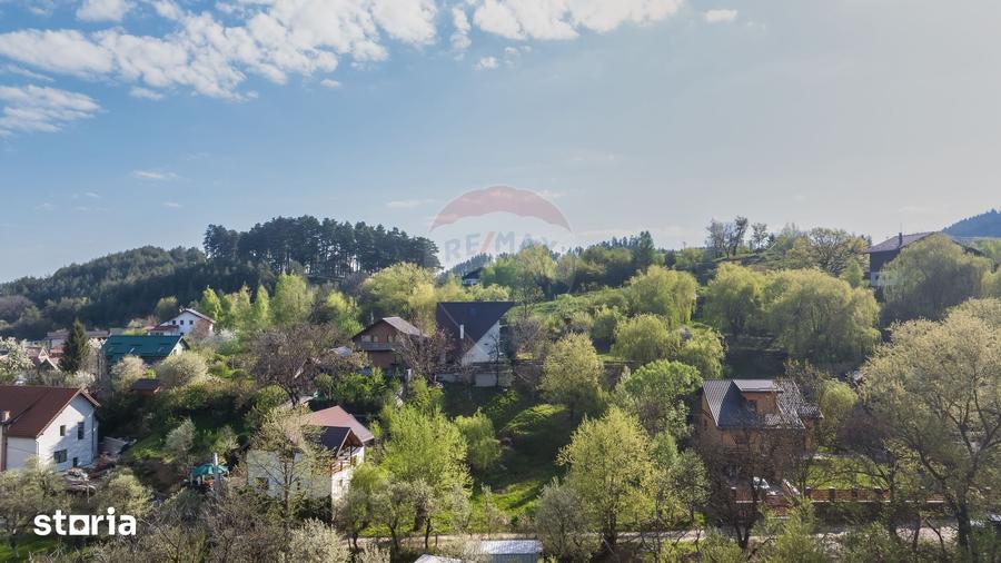 Teren de 561 mp, în Turcheș