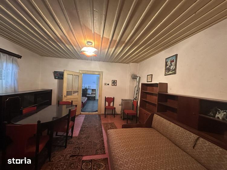 Casă cu 3 camere cu Teren 283 Mp în Malu Roșu