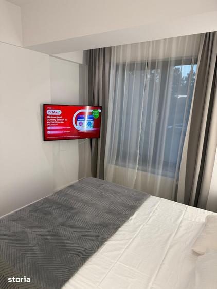 Apartament cu 3 camere în Văcăresti