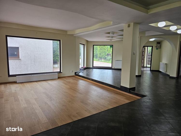 Casă cu 4 camere în Valea Lupului