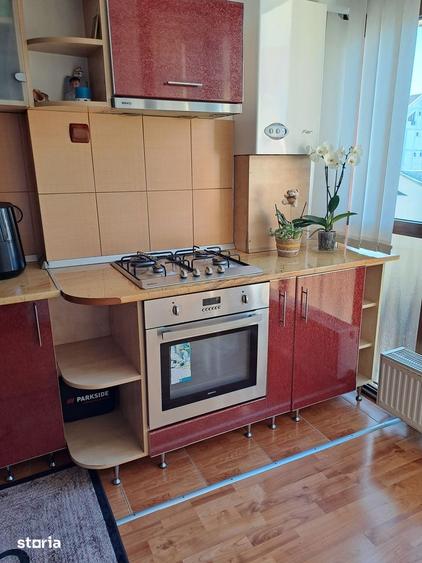 Apartament cu 2 camere decomandat în Cetate
