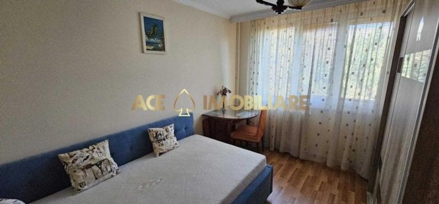 Apartament cu 4 camere decomandat, mobilat în Ghencea