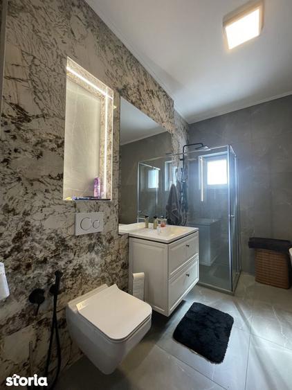 Apartament cu 3 camere în Ultracentral