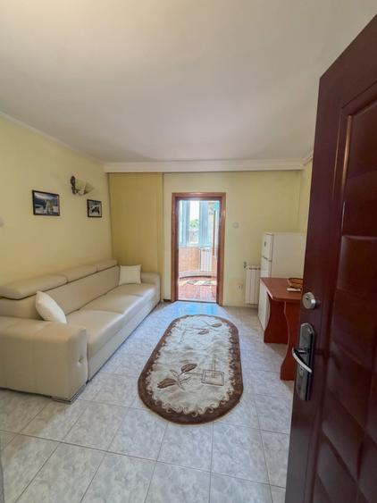 Apartament cu 2 camere semidecomandat în Năvodari Tabără