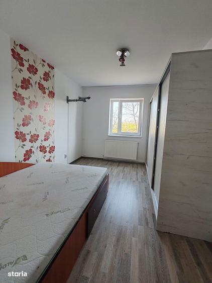 Apartament cu 2 camere semidecomandat în Trivale